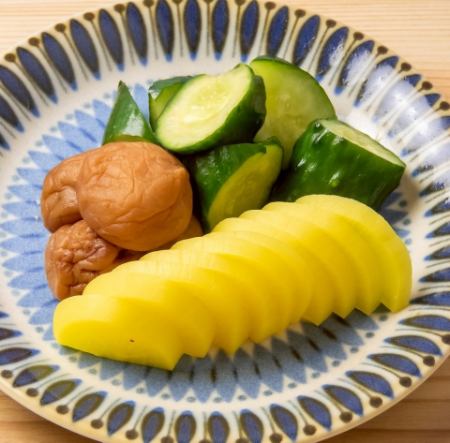 漬物盛り合わせ