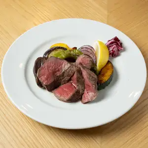 和牛のタリアータ