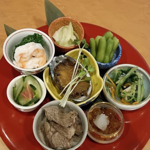 旬の食材を使った日替わり料理