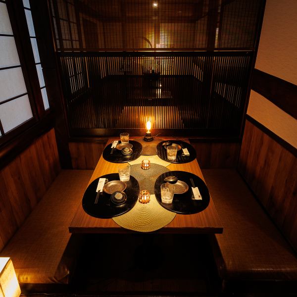 ◆Seats for 2 to 6 people◆Can also be used for entertainment and banquets! A private room for small groups with pleasant lighting.It's perfect for entertaining guests and friends♪) [Bluefin tuna x Japanese beef Hinata Shinagawa store]