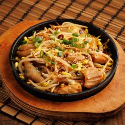 Stir-fried pork offal