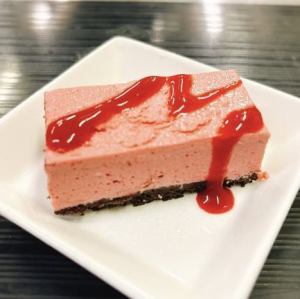 自家製フランボワーズムース