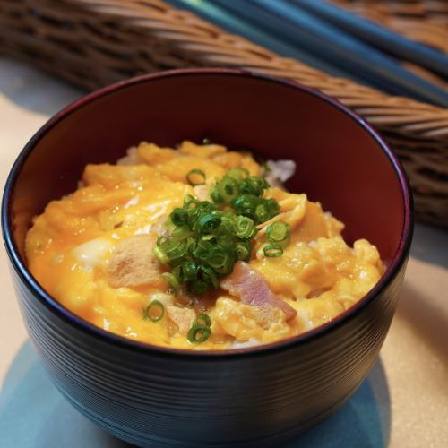 ぺぺたま丼