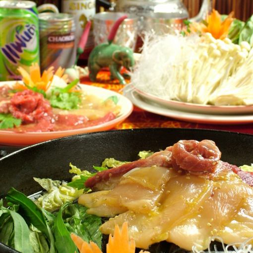 【あふれ出るうまみ◆熱帯の鍋◆】焼肉と鍋の良いとこどり★ムーカタコース3500円
