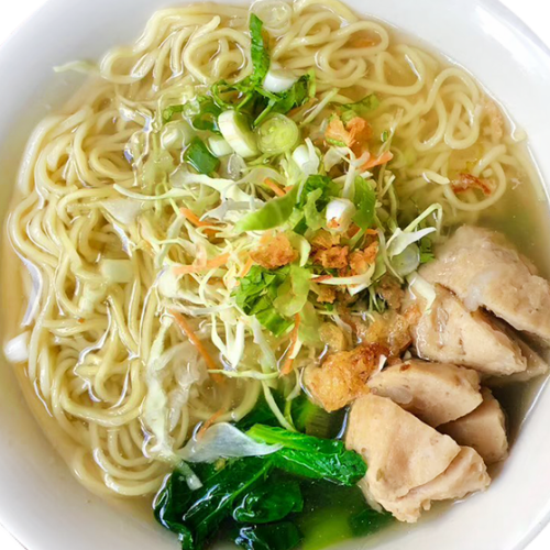 ミーバッソ（肉団子入りラーメン）