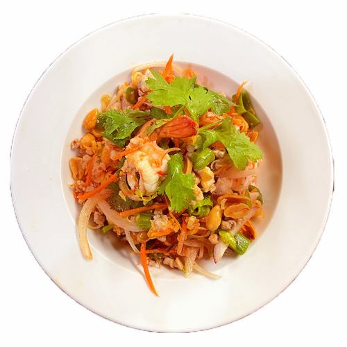 ヤムタクライ(レモングラスと海老のサラダ)