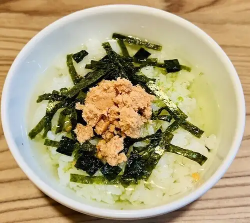 白いご飯/鮭茶漬け