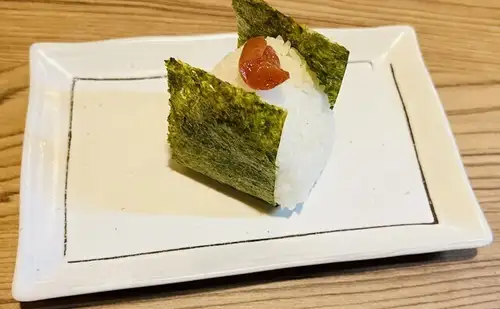 梅おにぎり