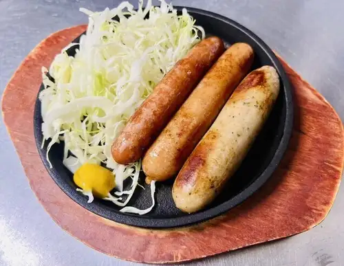 ソーセージ3種盛り合わせ