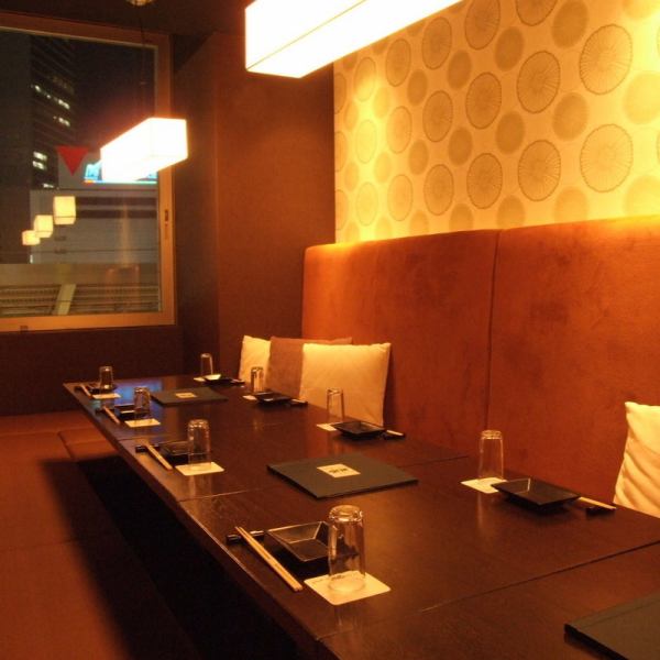 A 1-minute walk from Nagoya Station on each line, a private room izakaya called Rakuzo Utage♪ The stylish Japanese-modern interior can accommodate 2 to 66 people, and there are many quiet and relaxing private rooms of all sizes. We will guide you to the most suitable private room for each occasion.If you have a desired private room, please let us know when making a reservation.