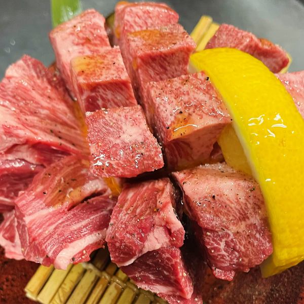 ≪店主イチオシ☆≫ マンゴー厚切牛タン ￥3.993（税込）