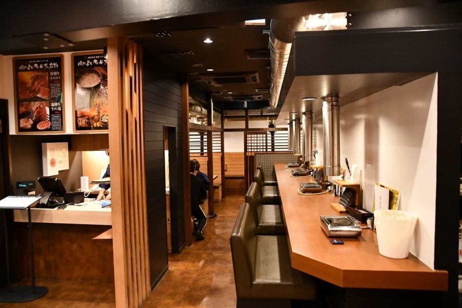 The modern Japanese space where you can enjoy a calm atmosphere is ideal not only for business scenes, but also for family meals, girls-only gatherings with friends, and birthdays! [Kasugai Station Kachigawa Station Yakiniku Tan Girls-only gathering birthday banquet Date]
