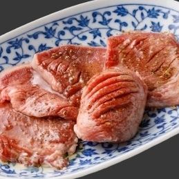 Thick-sliced pork tongue salt