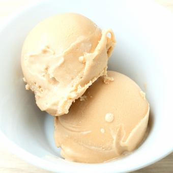 波照間島黒糖アイス