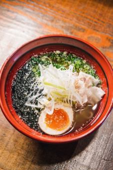 Salt and green onion ramen