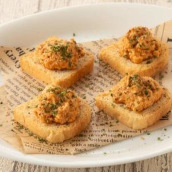 あん肝ガーリックミニトースト