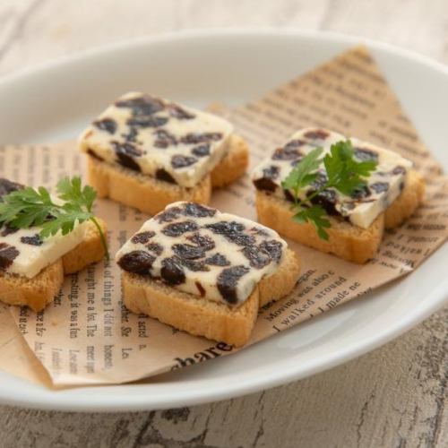 レーズンバターミニトースト