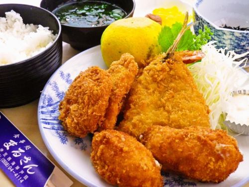 ミックスフライ定食