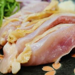 親鶏のモモタタキ