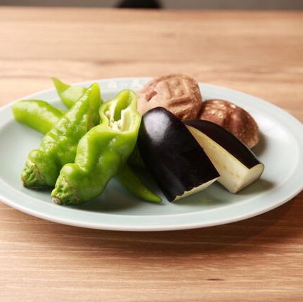 Assortment of 3 kinds of grilled vegetables