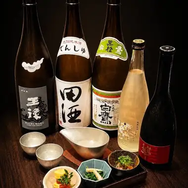 【カウンター席限定】≪日本酒飲み放題+おつまみ3種盛りセット≫ 3880円(税込)