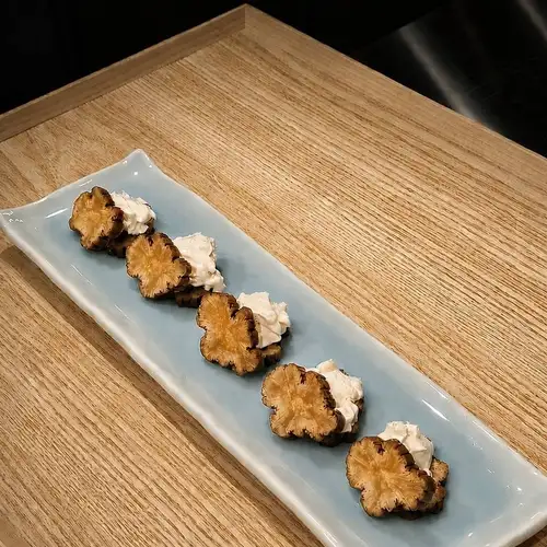 燻りがっこ酒盗クリームチーズ添え