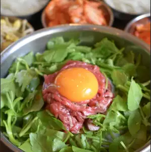 미나리 유케 비빈 국수
