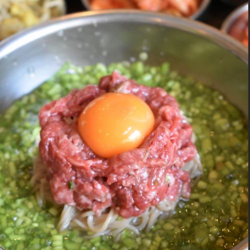 ミナリユッケ冷麺