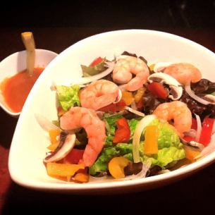 Plump Shrimp Cocktail Salad