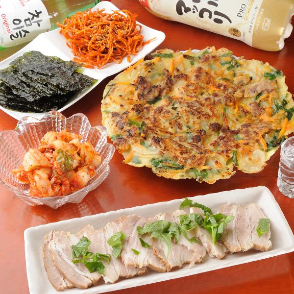 【韓国気分◎】≪サムギョプサル≫ 野菜/お肉もバランス◎女子会にも人気の定番コース5,000～6,000円(税込)