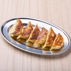 焼き餃子（6個）