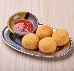 チーズボール（4個）