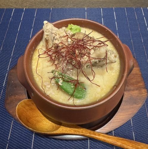 ごろっと野菜の食べるスープ （※季節によって内容変更）