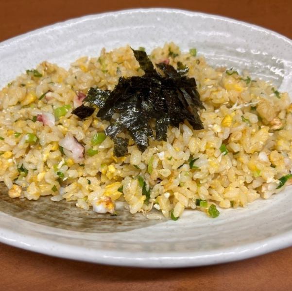 [Once you try it, you'll be addicted!? The appetizing deliciousness is irresistible♪] 3 types of fried rice 650 yen (tax included) ~