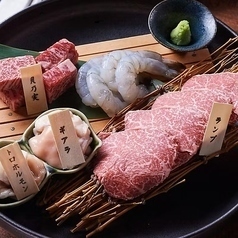 Enjoy a luxurious wagyu beef experience from lunchtime! Make your lunch break more special than usual.