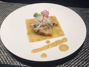 【肉料理】豚のワイン煮込み