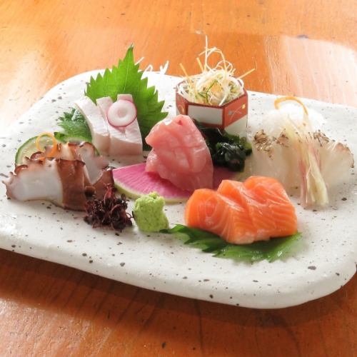 [Sashimi] Assortment of 3 types of specially selected sashimi / Assortment of 5 types