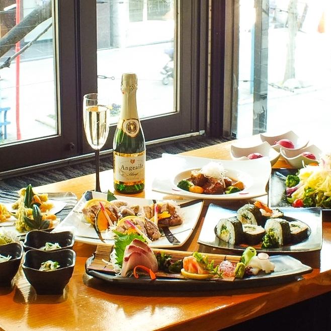 大人デートから隠れ家まで全てを味わえる大人気な個室!