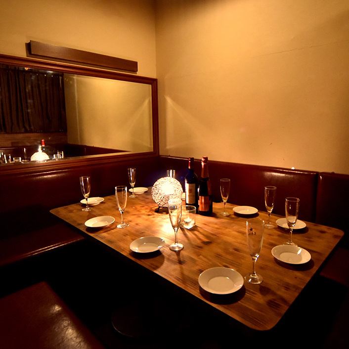 신주쿠의 번잡함을 잊게 하는 모던한 럭셔리 개인실☆