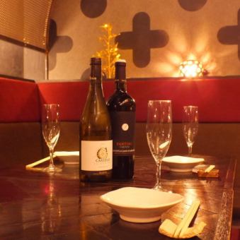 【記念日やデートに】大切な人への感謝や関係を深める機会として、普段は伝えにくい感謝の気持ちや愛情を改めて表現することができます。特別なひとときを共有することで、お互いの絆が深まり、心温まる思い出を作ることができるでしょう。大切な人との時間を大事にし、素敵な思い出づくりを楽しんでください。