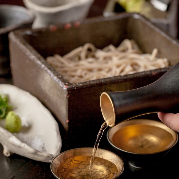 独特のコシや香りが魅力！【名物手打ち蕎麦】日本酒との相性もぴったり！オリジナル蕎麦もご用意★