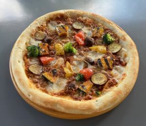 烤蔬菜披萨