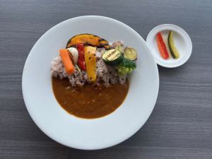 Curry with grilled vegetables