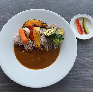  グリル野菜付きカレー 