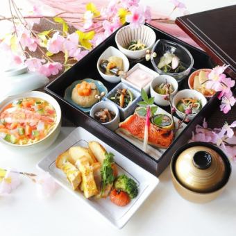 3月～平日ランチ1日10食限定 春うらら弁当 (ワゴンデザート食べ放題付)