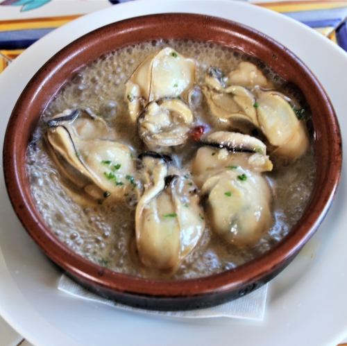 “广岛牡蛎 Ajillo”