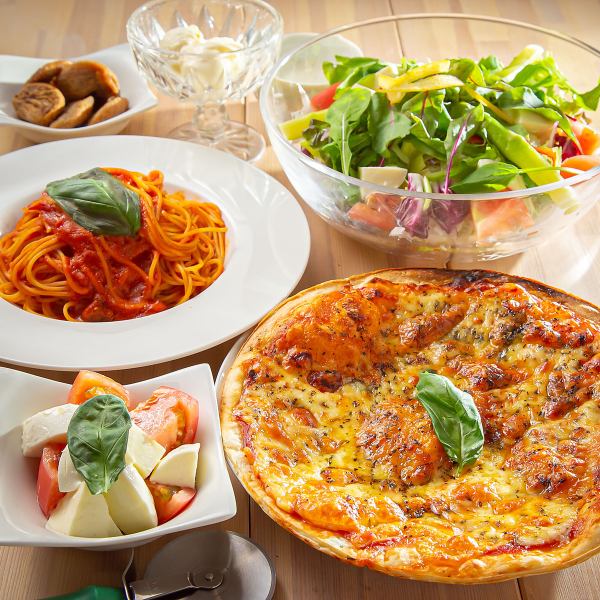 ディナーメニューはフードも多数！各種宴会、２次会のご利用にぜひ！