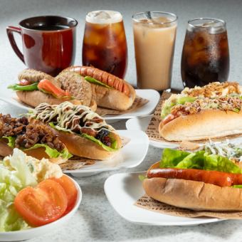 Double seｔ　ホットドッグ2種類＋ドリンク＋サラダ　通常1600円→1000円