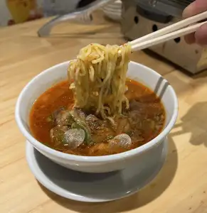 香辣美味的尾巴拉面