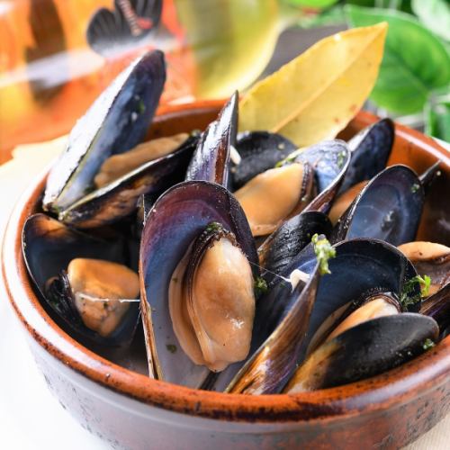 Mussels white wine steamed